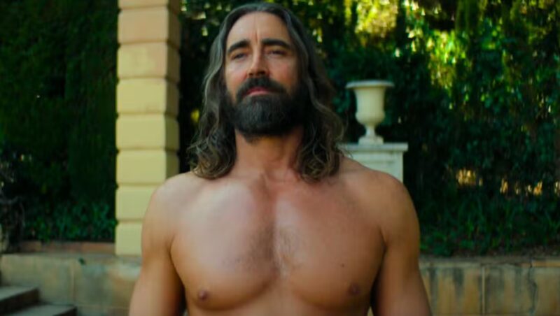 Сценарист «Основания» объяснил причину отличия сериала от книг Сценарист «Основания» объяснил причину отличия сериала от книг